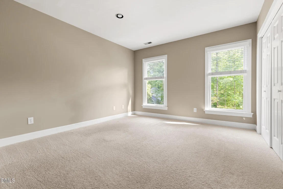 Photo of 2204 Meade Lane