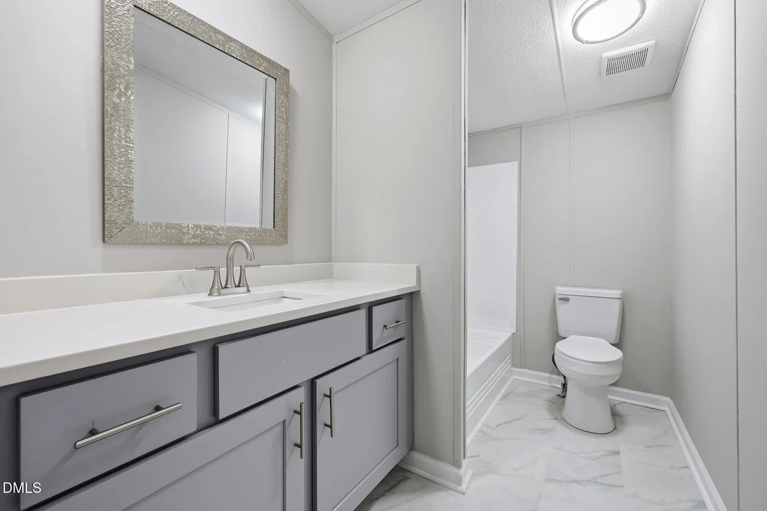 Photo of 733 Lemay Lane