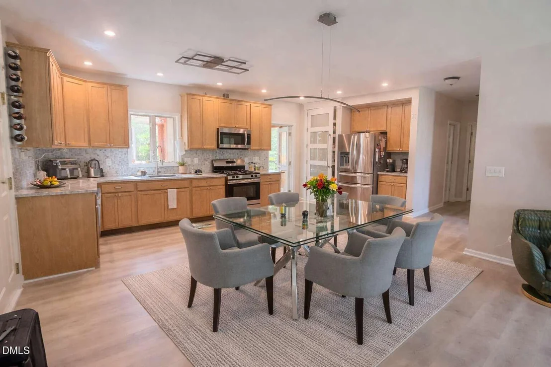 Photo of 5125 Wickham Road