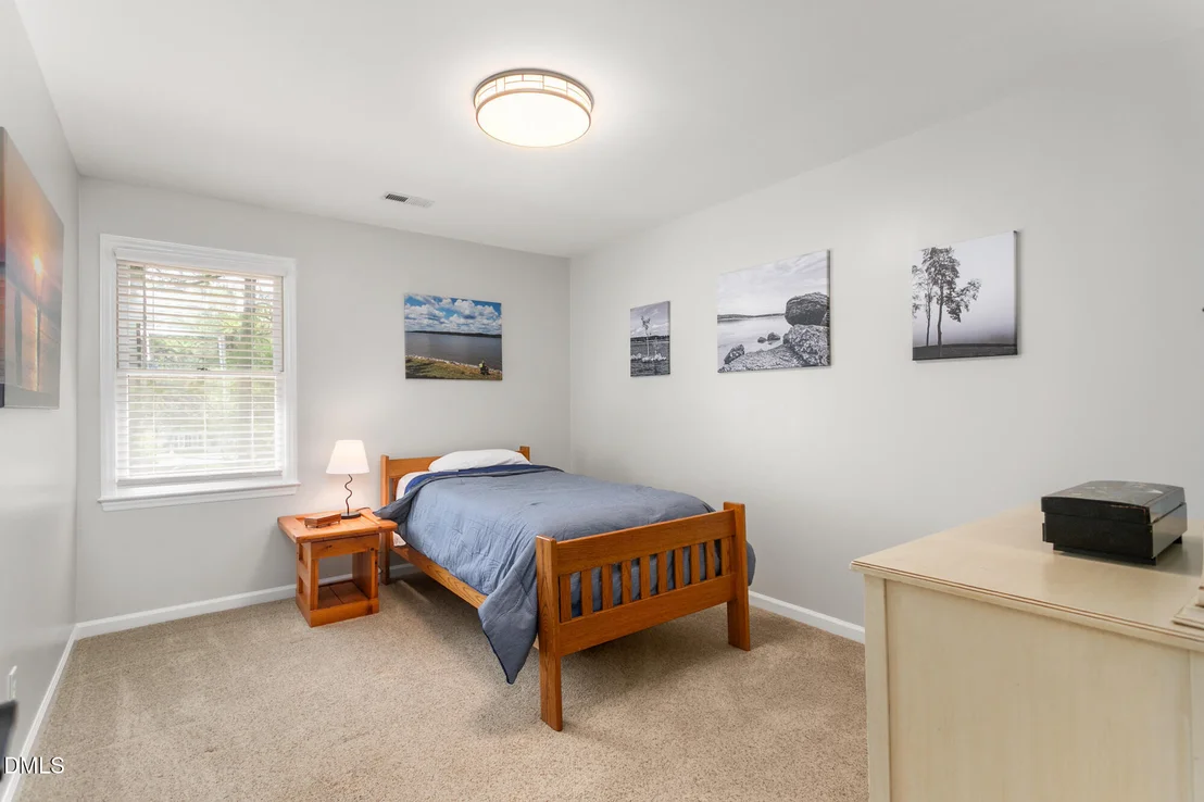 Photo of 207 Windrift Drive