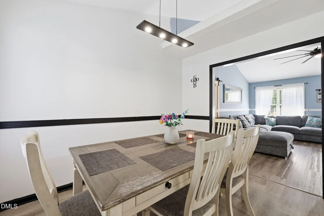 Photo of 1047 Smith Road