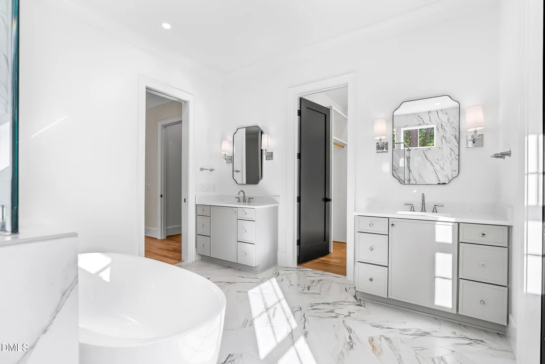 Photo of 6 Chantilly Place