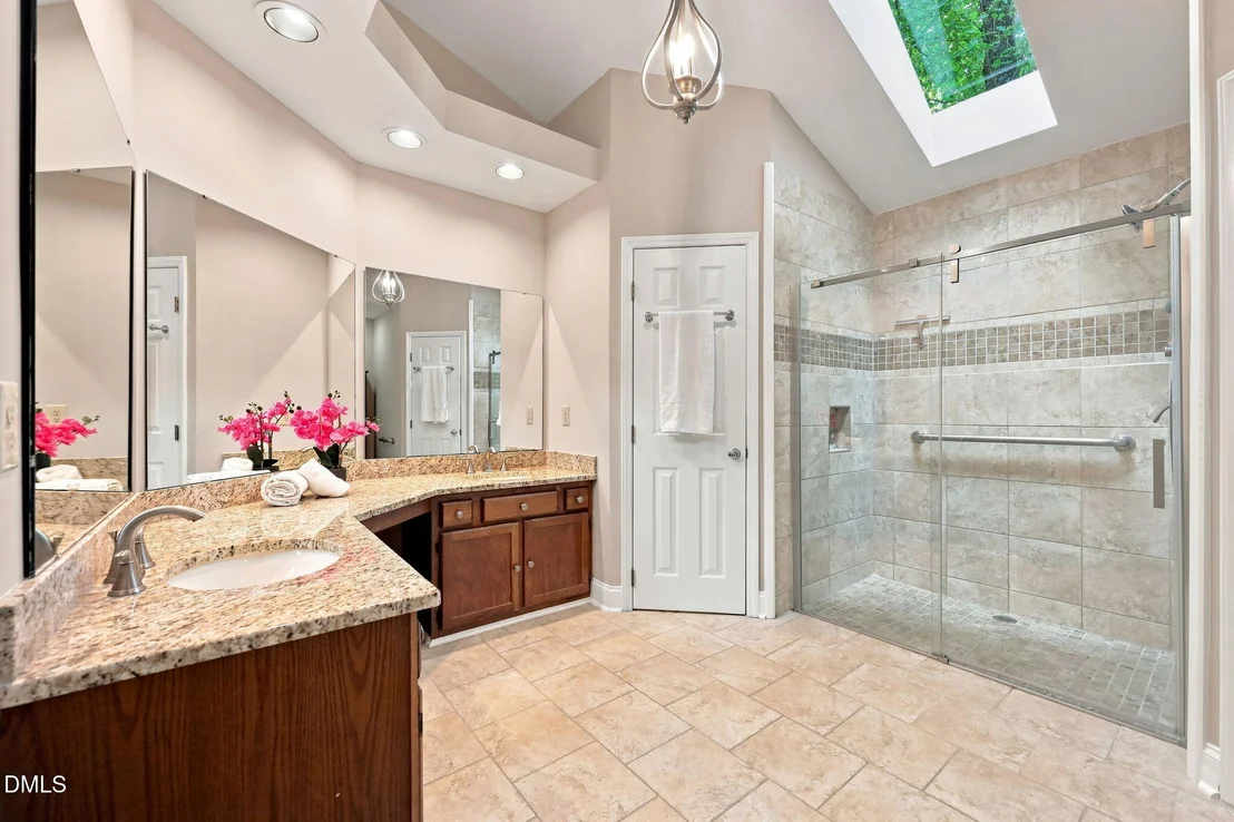 Photo of 3510 Long Ridge Road