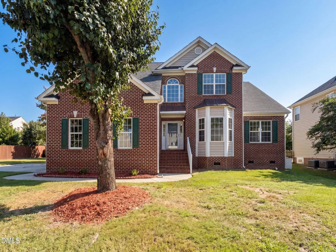 Photo of 1701 Carnation Drive