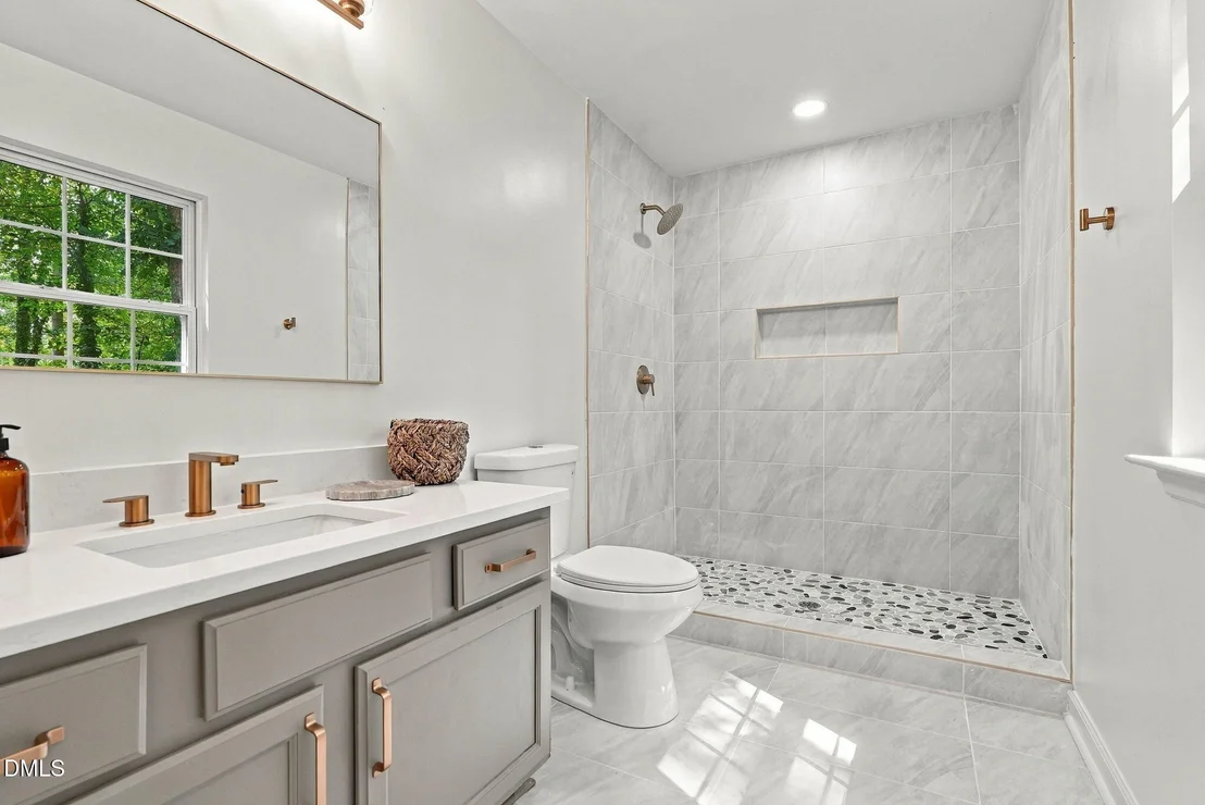 Photo of 2572 Chadwick Place