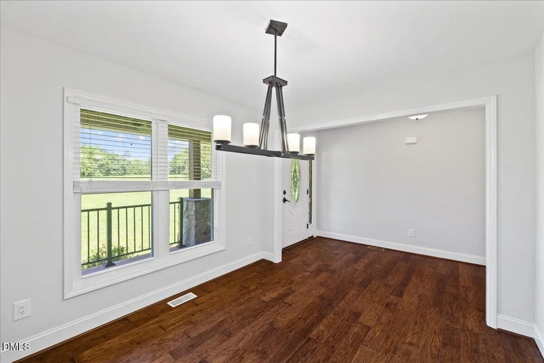 Photo of 11208 Range Road