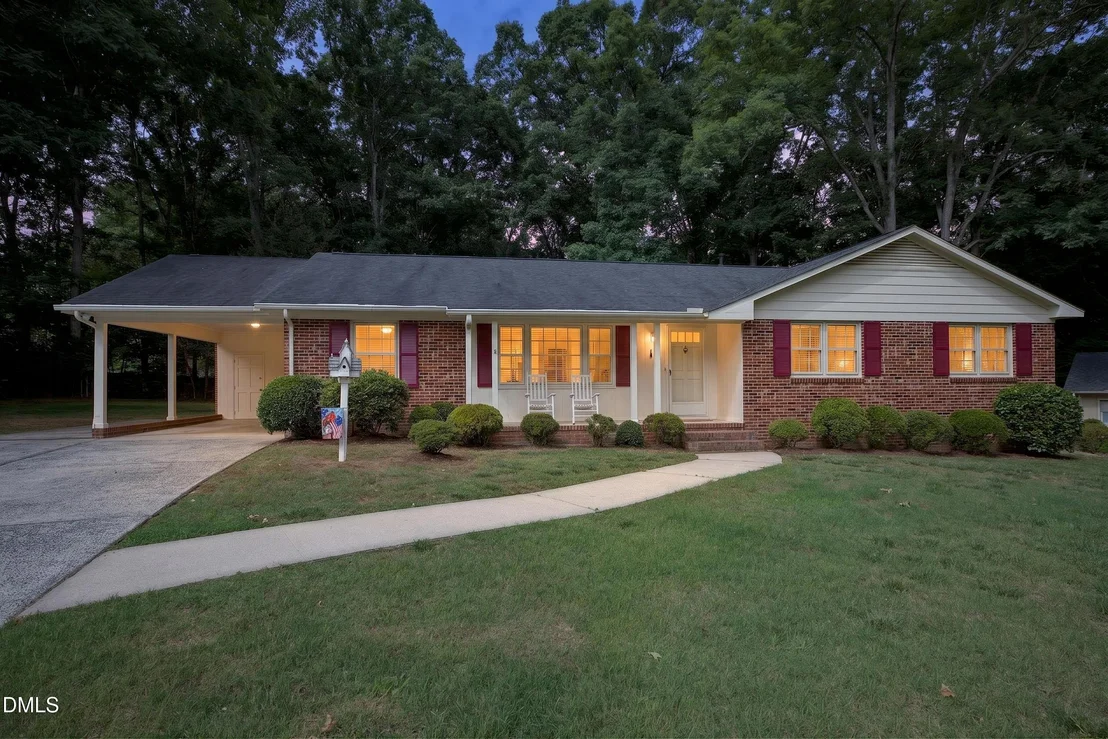 Photo of 18 Dubarry Court