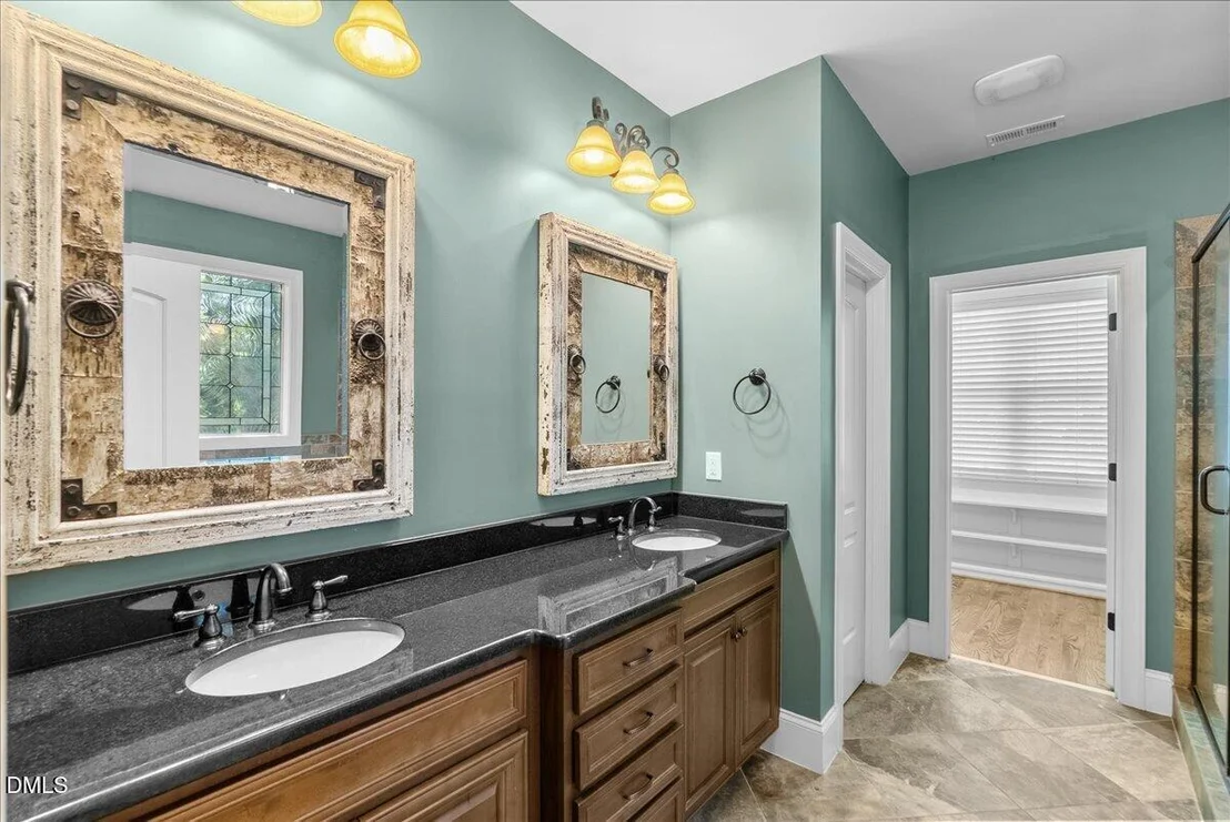 Photo of 25 Granite Drive