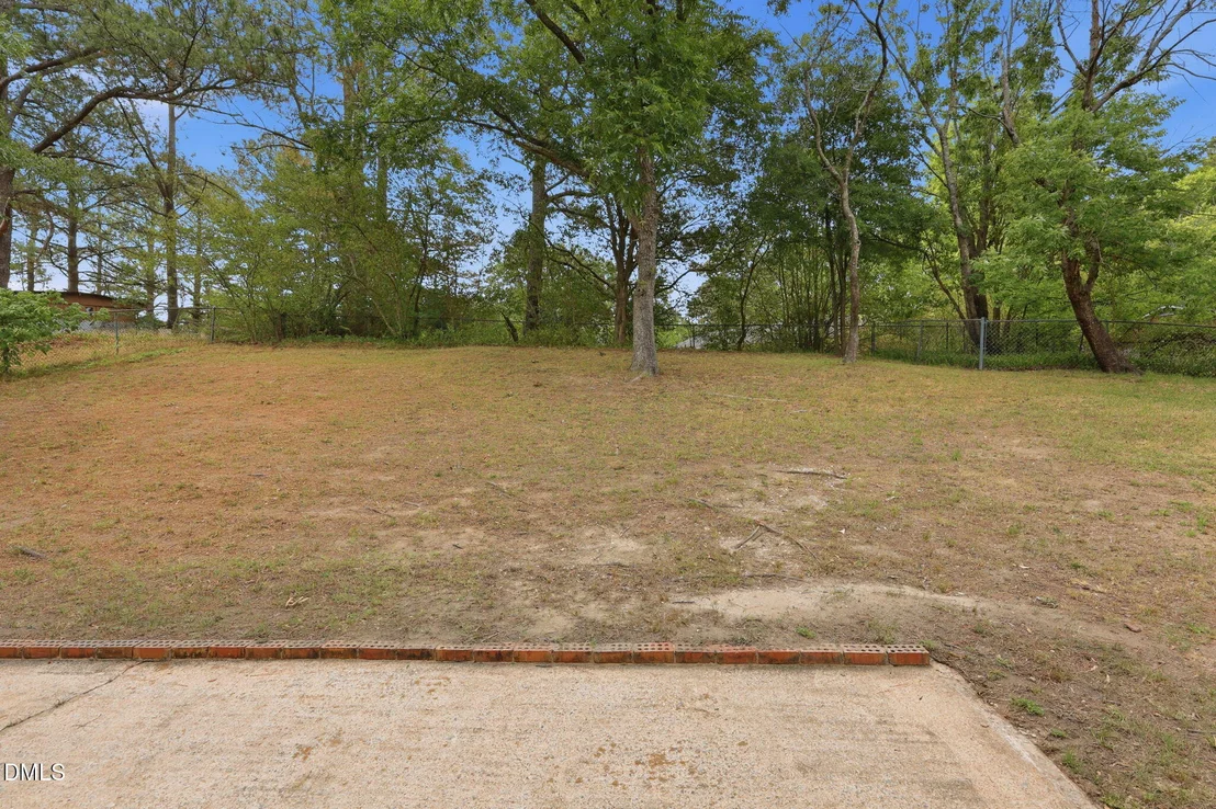 Photo of 1200 Hazelnut Drive
