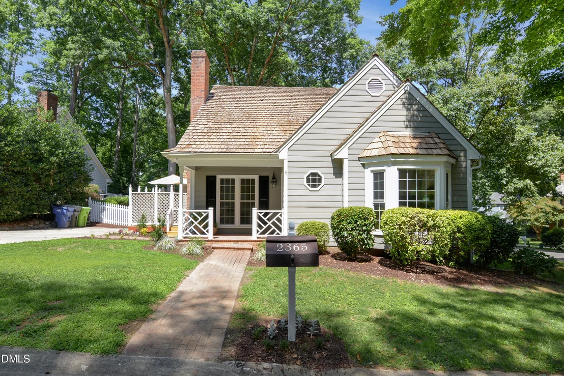 Photo of 2365 Brisbayne Circle