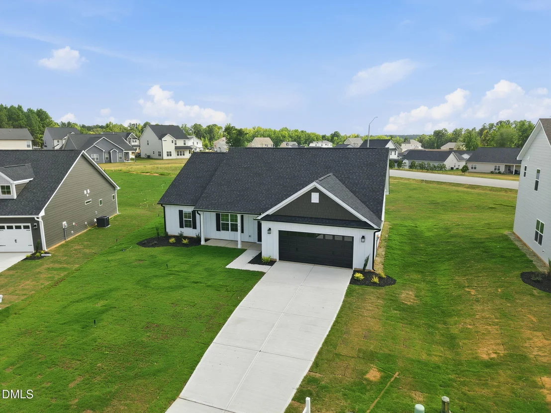 Photo of 151 Grinnell Loop