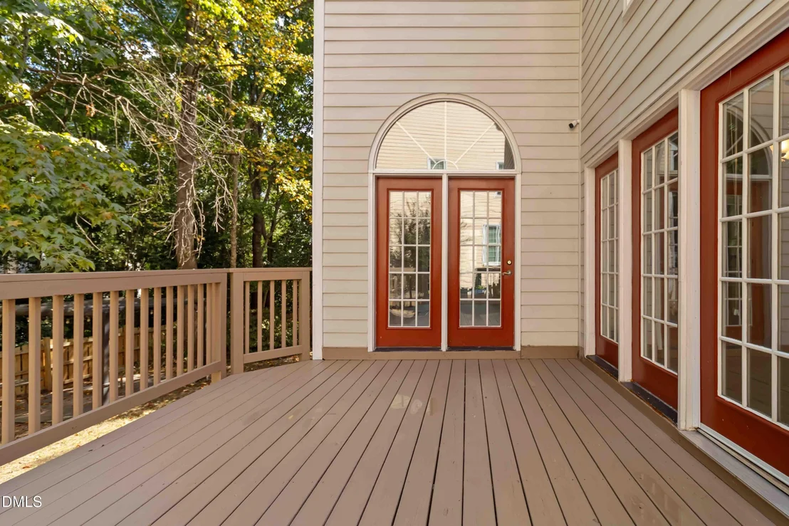Photo of 104 Strathburgh Lane