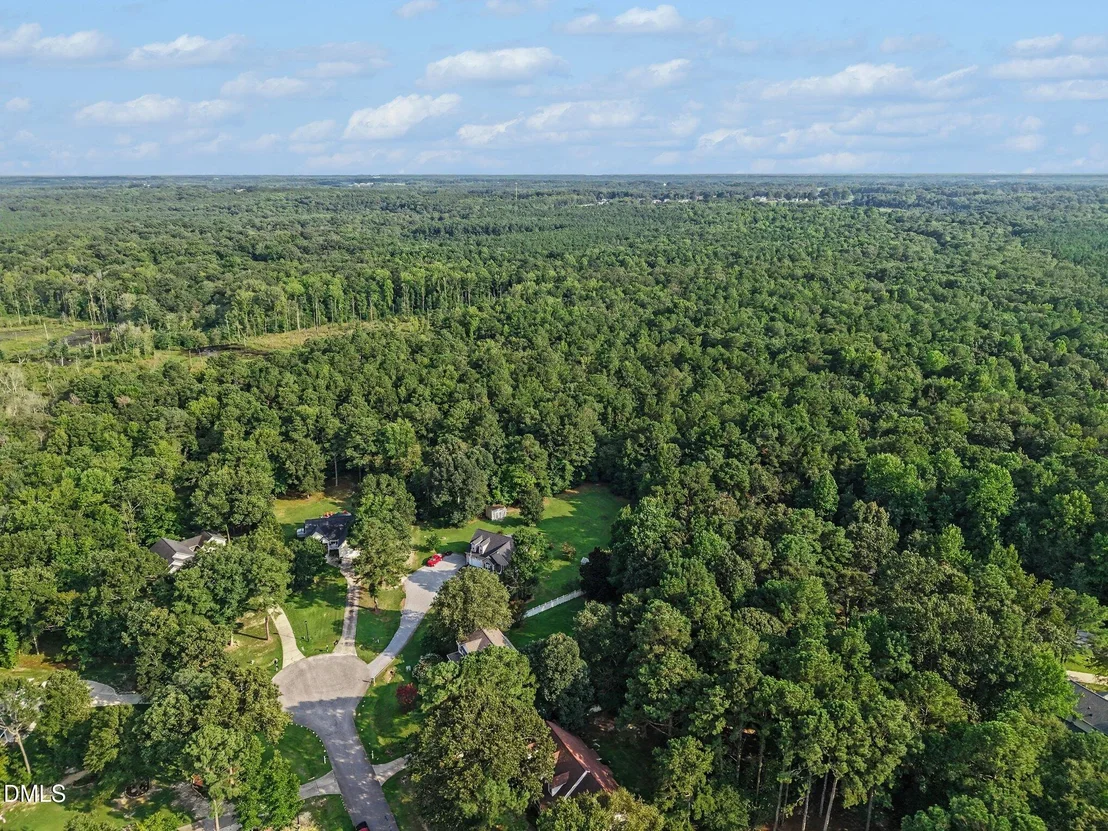 Photo of 492 Tomahawk Drive
