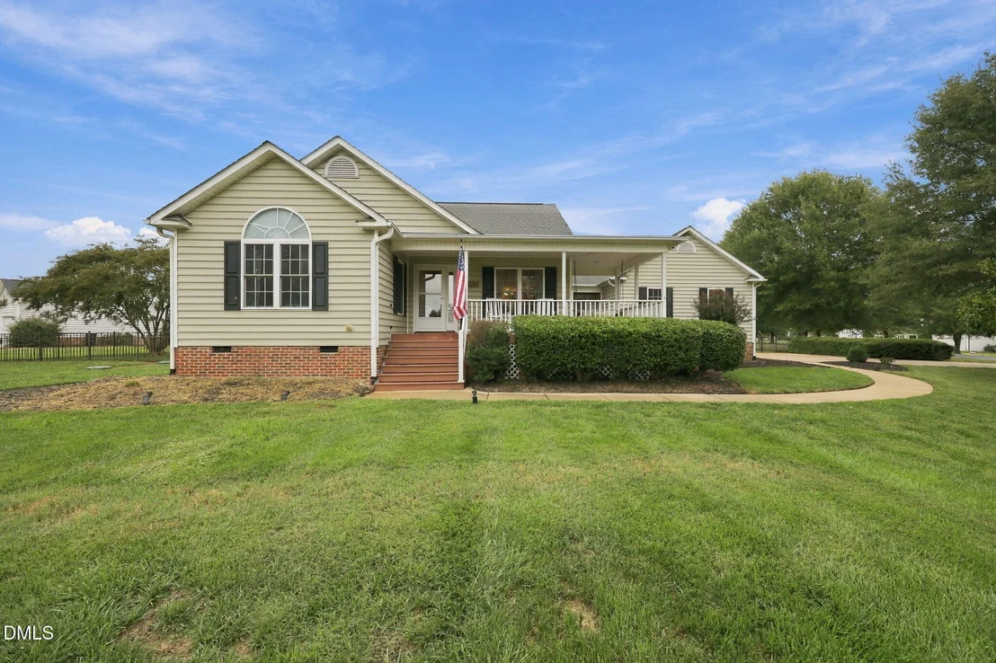 Photo of 309 Virginia Lee Lane