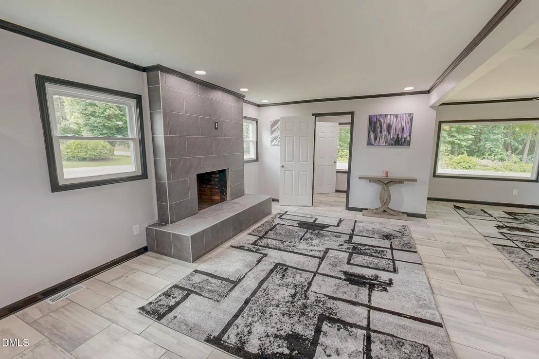 Photo of 1200 Ridge Road