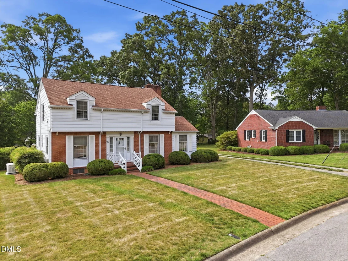 Photo of 203 Hillcrest Drive
