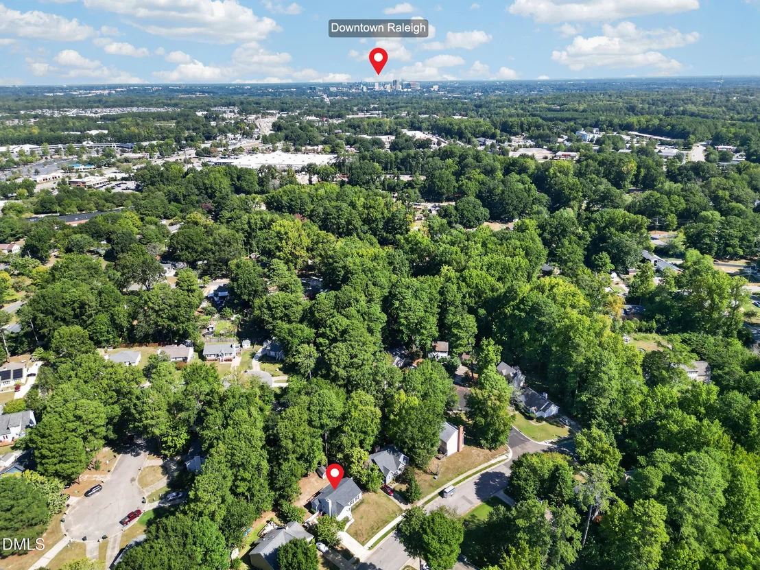 Photo of 208 Crosspine Drive