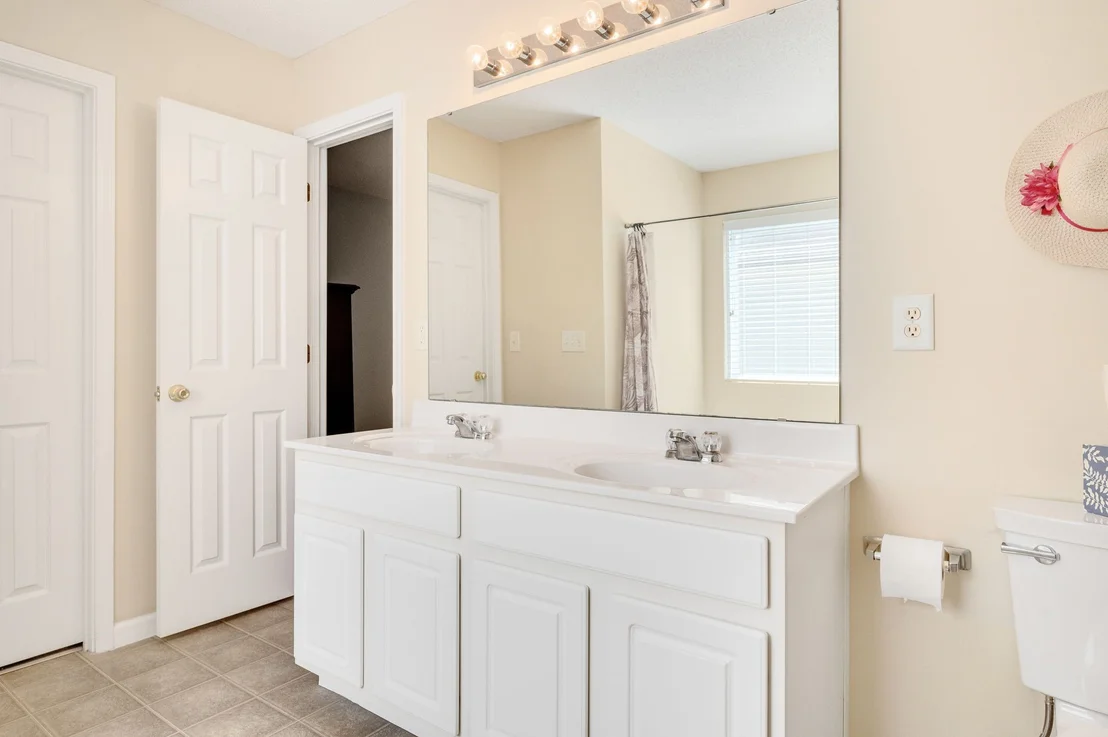 Photo of 213 Brookhaven Drive