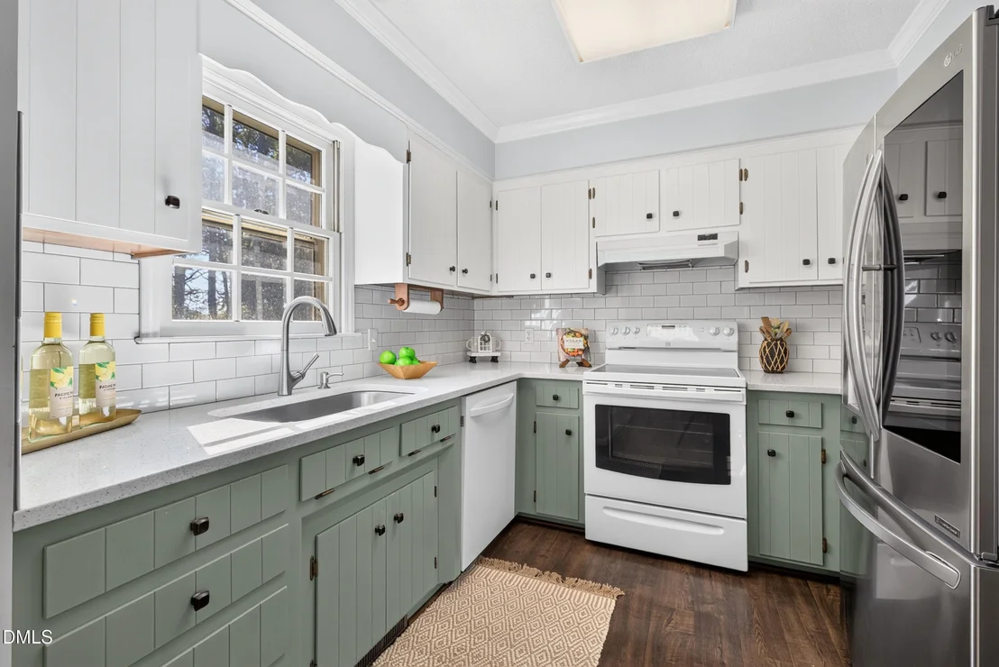 Photo of 8609 Manns Loop Road