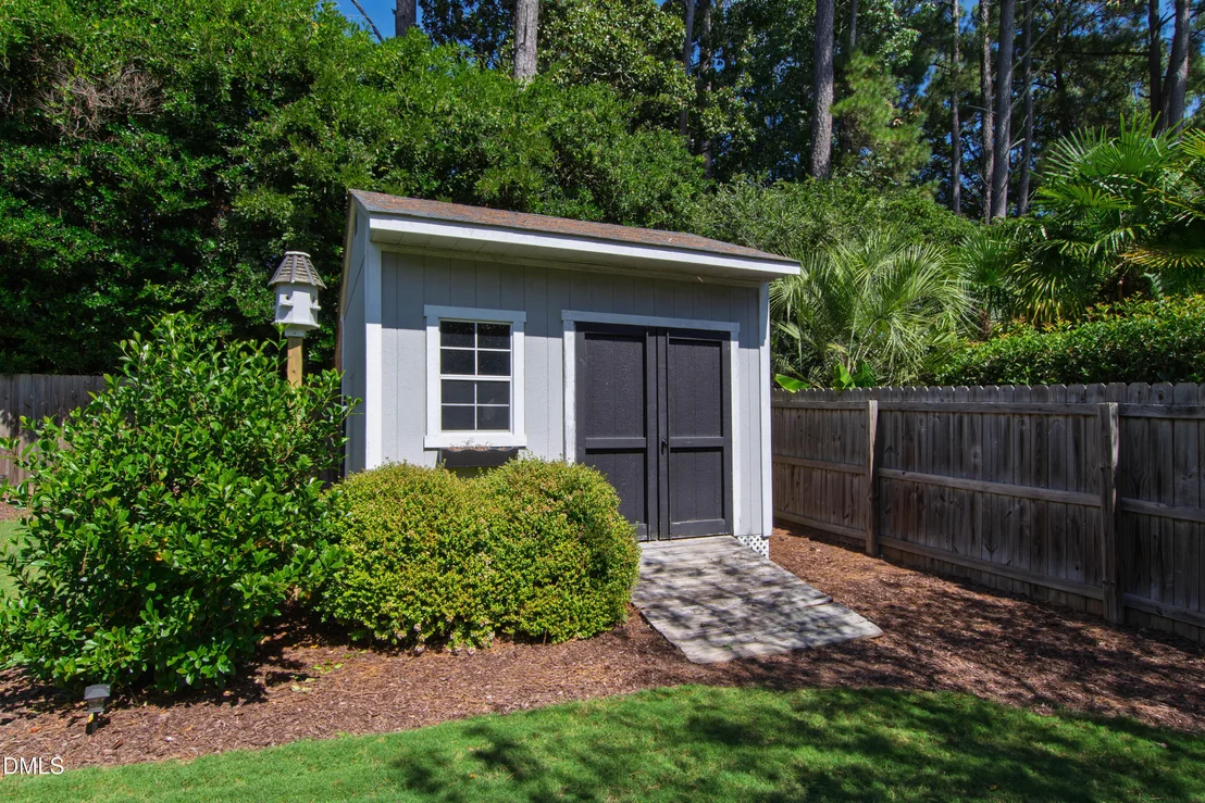 Photo of 1001 Pebblebrook Drive