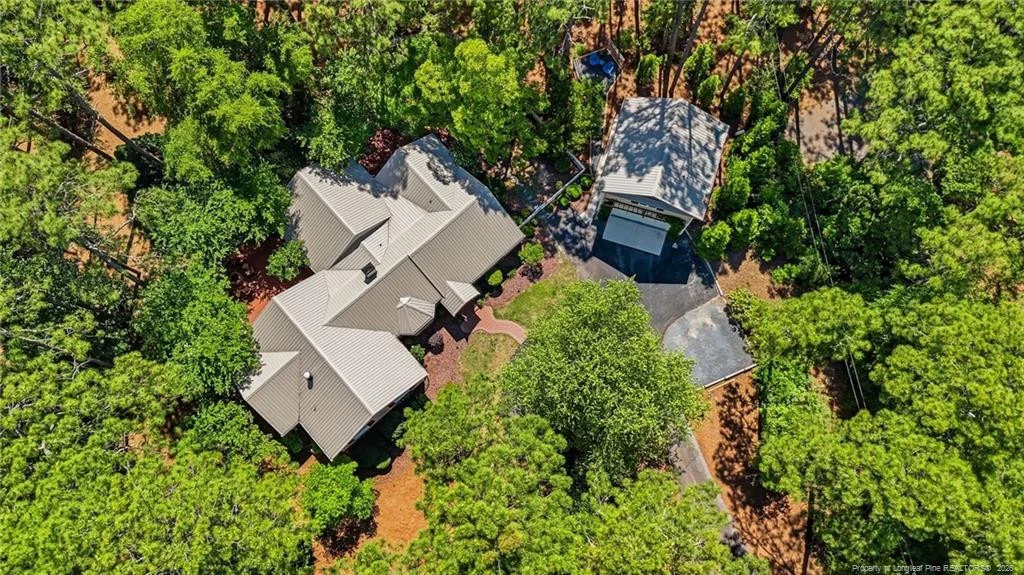 Photo of 305 Maples Road