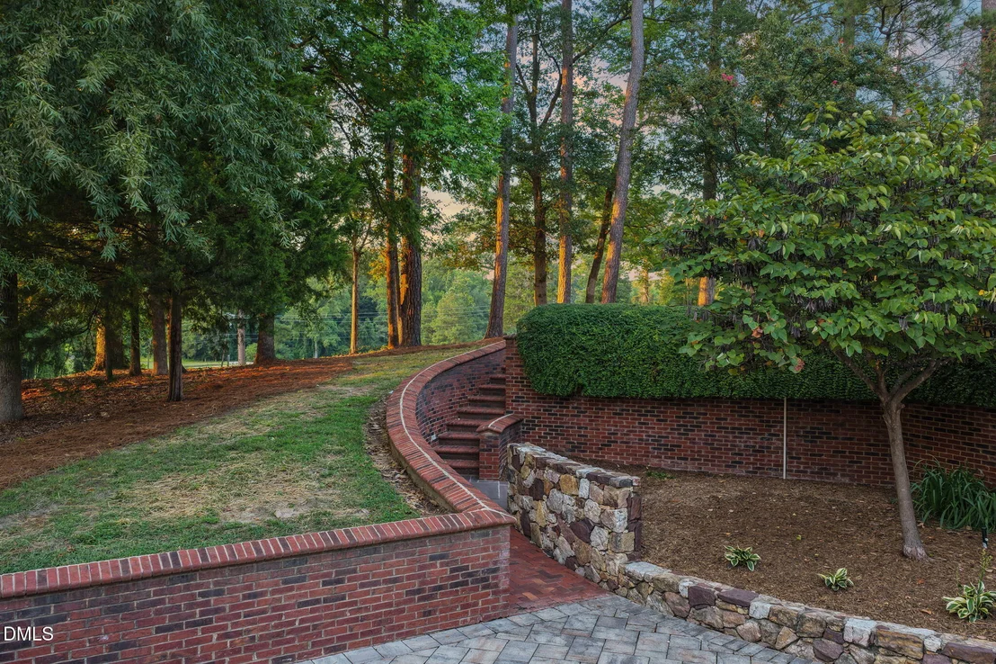 Photo of 2806 Chelsea Circle