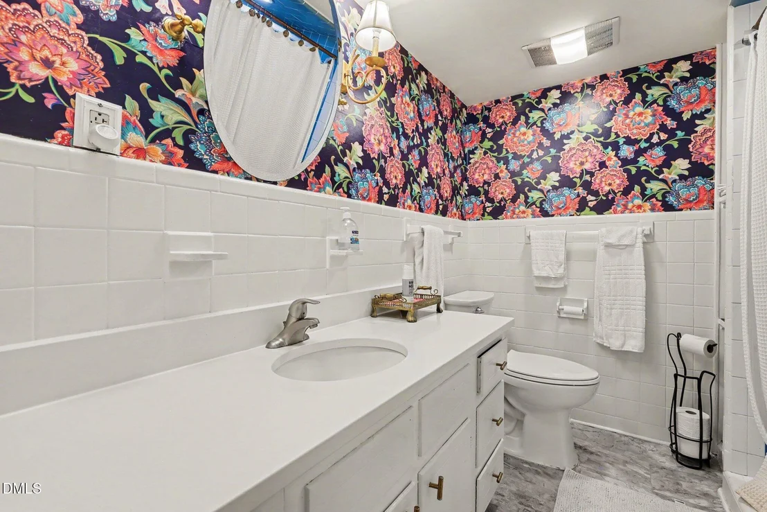 Photo of 4105 Yadkin Drive