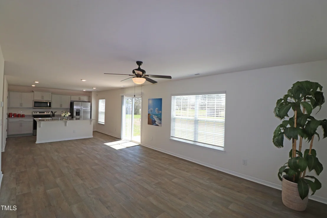 Photo of 5445 Carolines Way