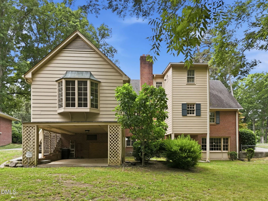 Photo of 212 Hillcrest Drive