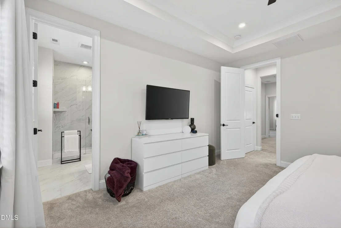 Photo of 1063 Danvers Loop