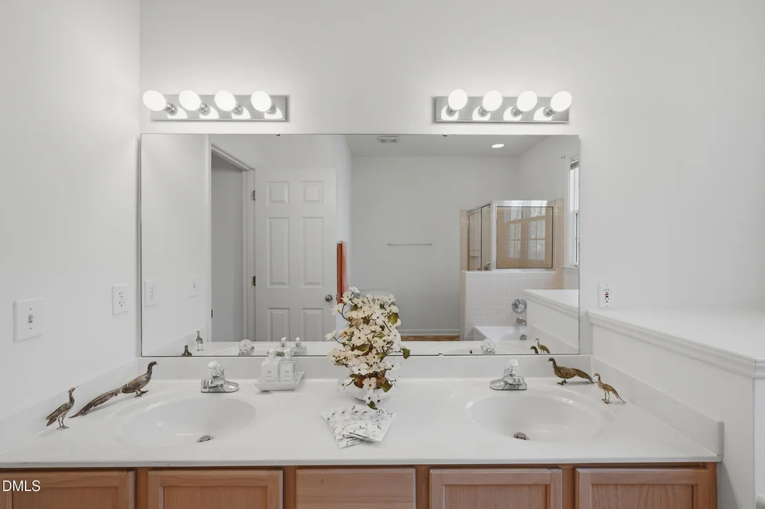 Photo of 7 Chelan Court