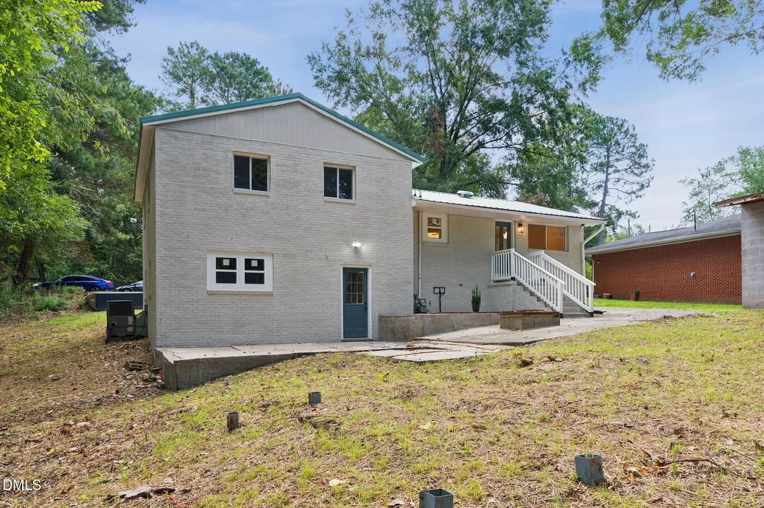 Photo of 2902 Kanewood Drive