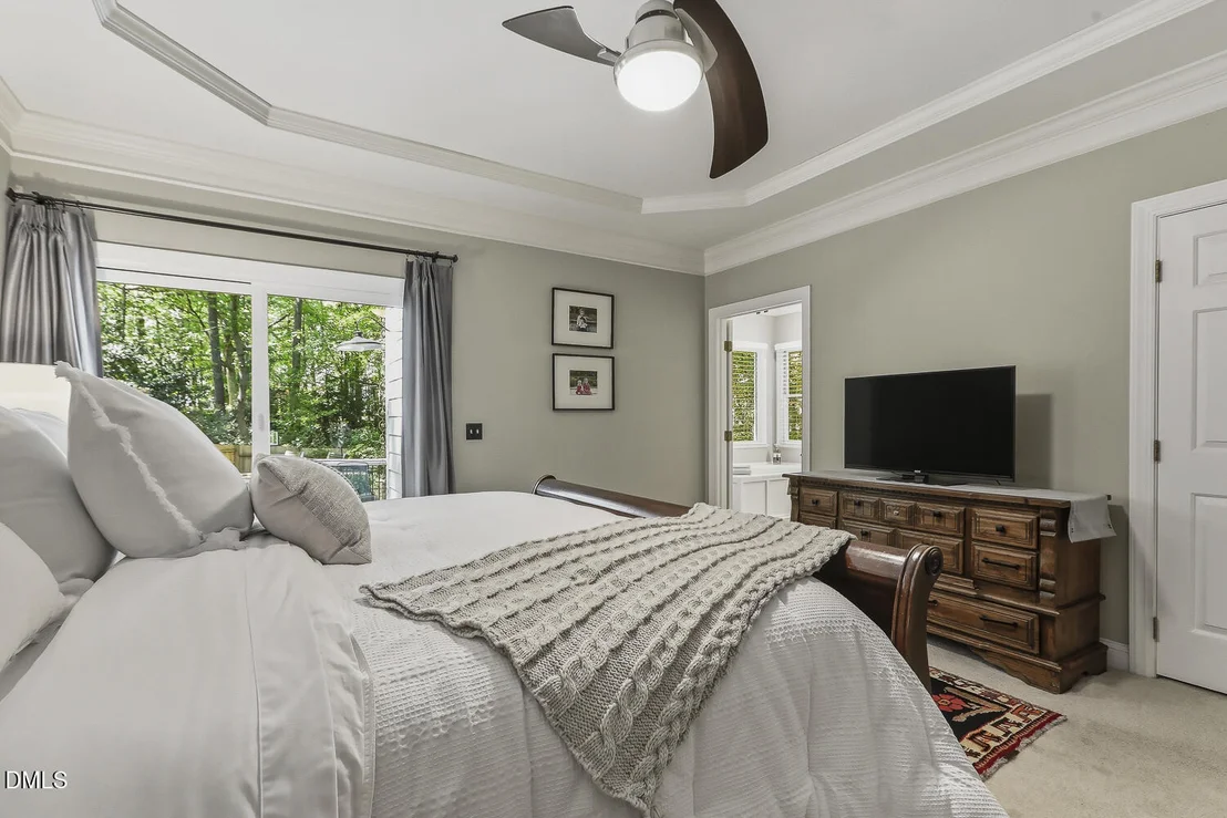 Photo of 429 Grosvenor Drive