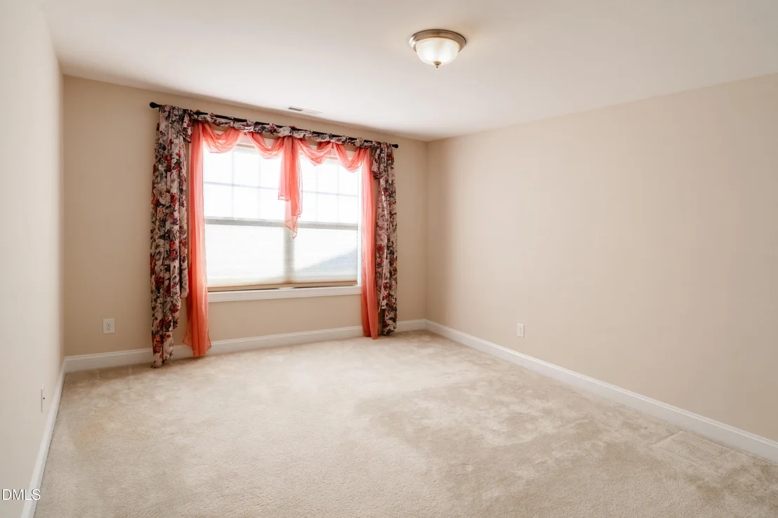 Photo of 820 Lemongrass Lane