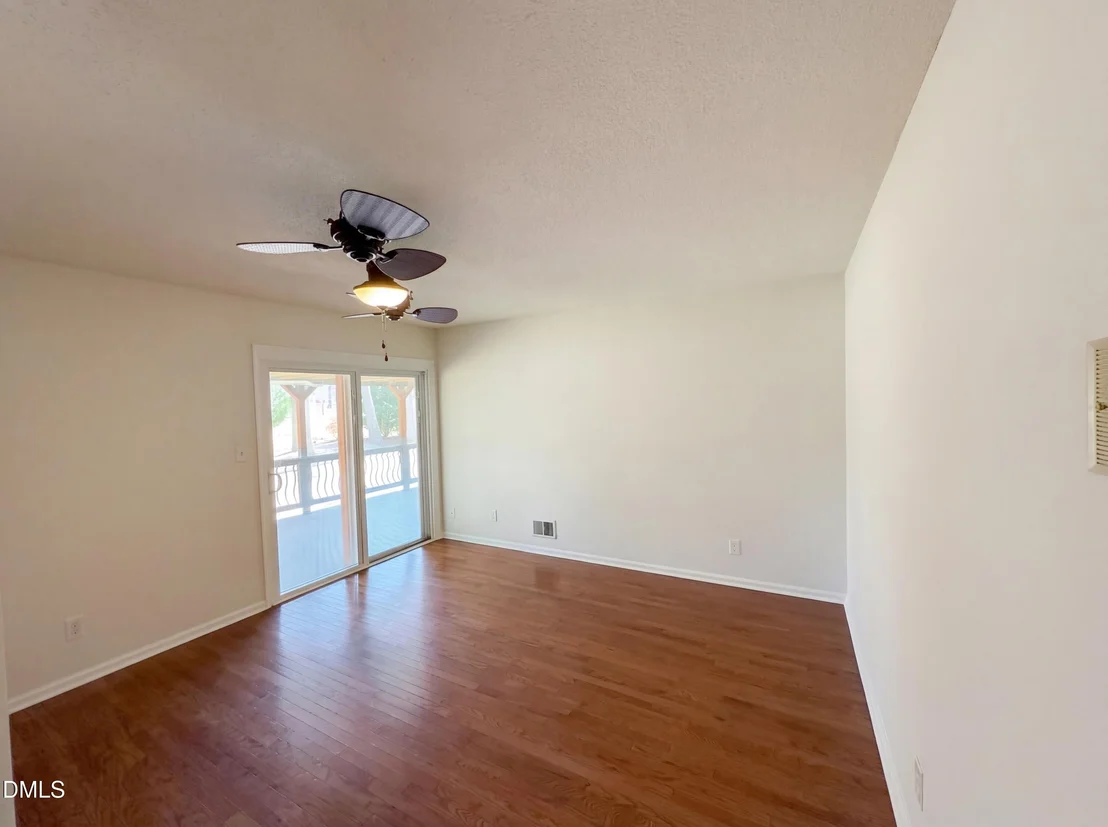 Photo of 524 Green Willow Circle