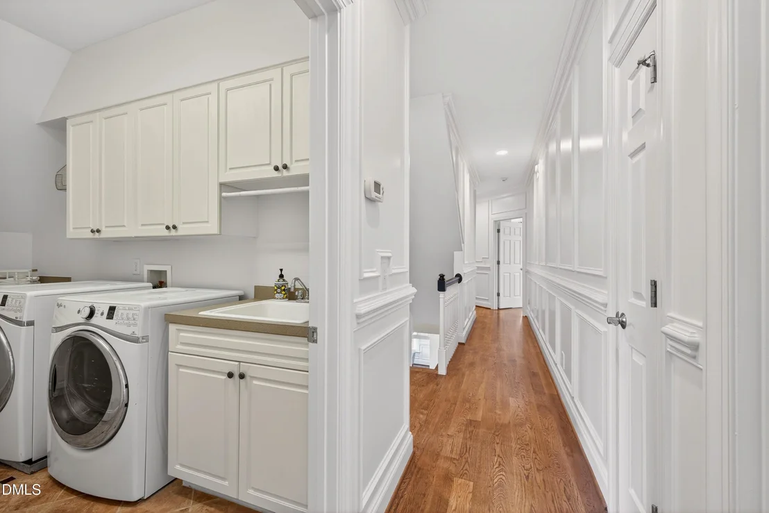 Photo of 945 Alden Bridge Drive