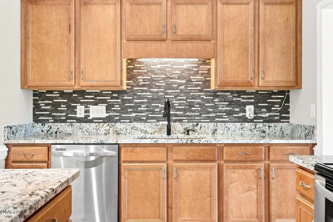 Photo of 2427 Pepperstone Drive
