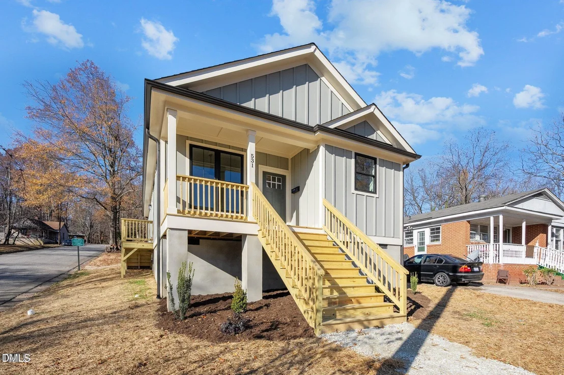 Photo of 531 Booth Street