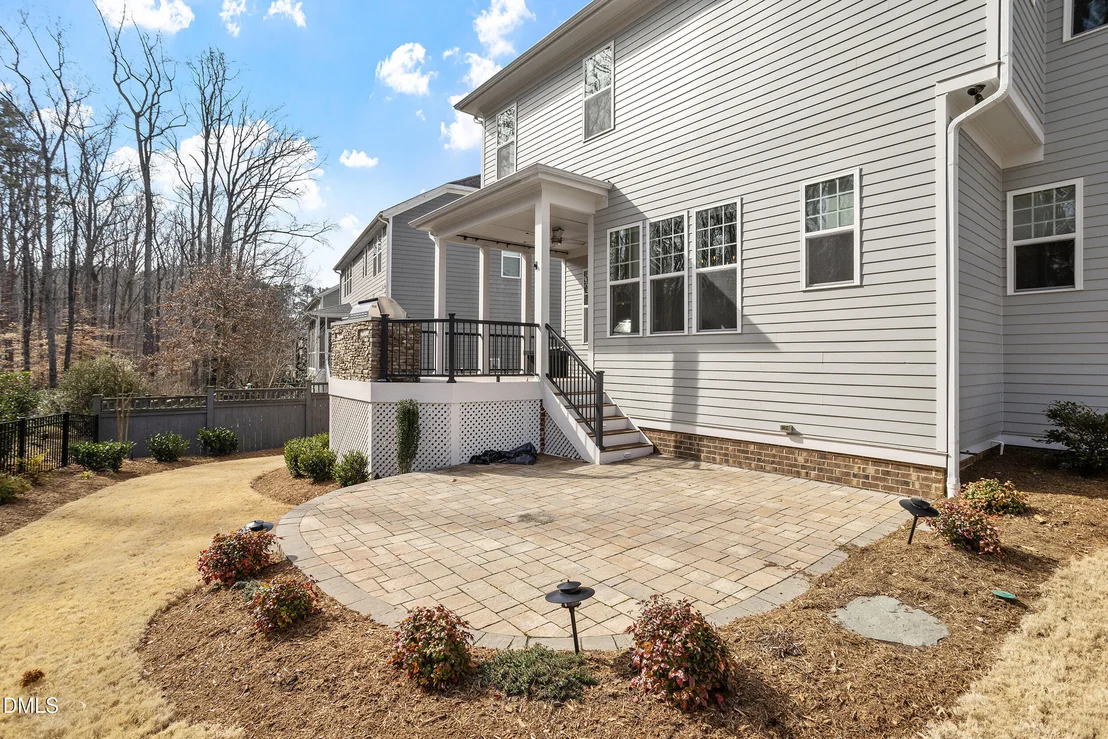 Photo of 123 Larkin Lane
