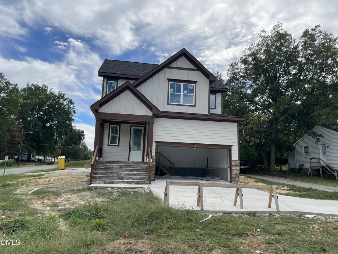 Photo of 1509 Vaughn Road