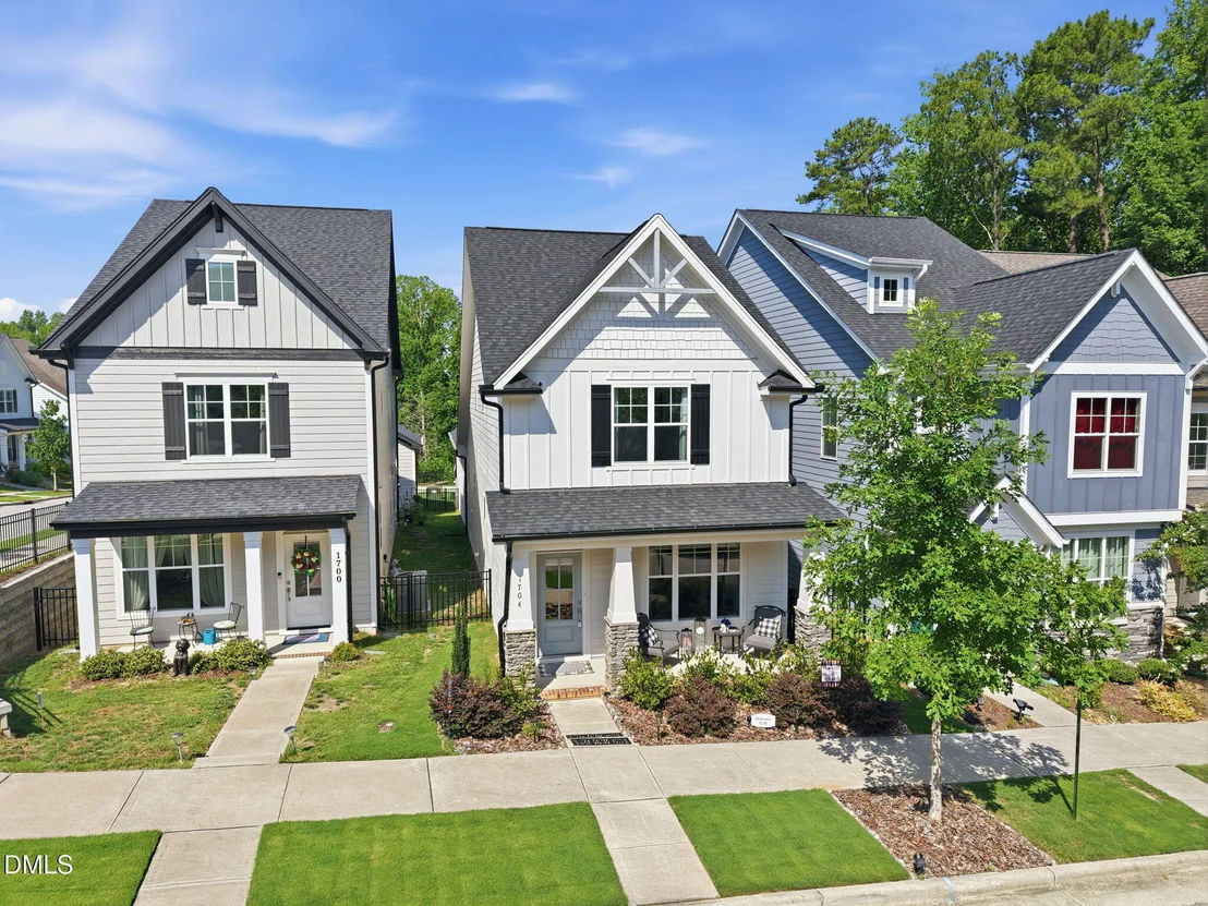 Photo of 1704 Glazebrook Drive