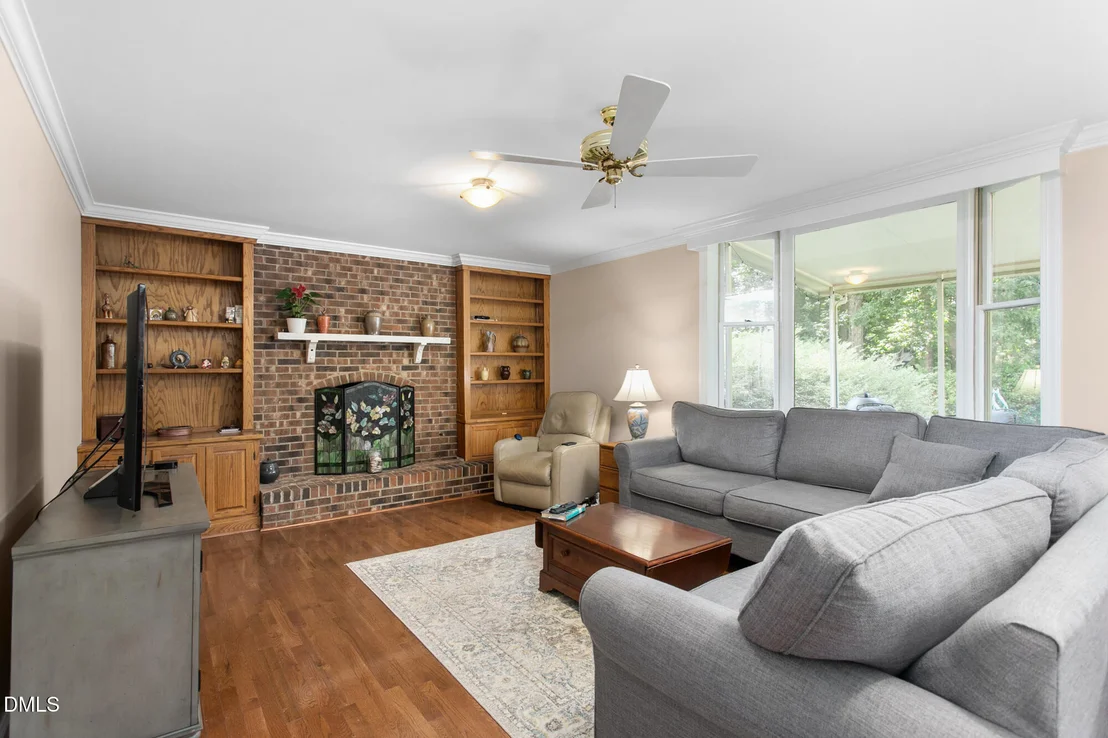 Photo of 415 Cook Road