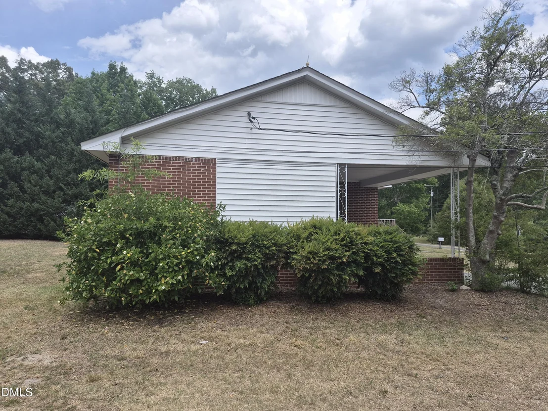 Photo of 109 Moss Road