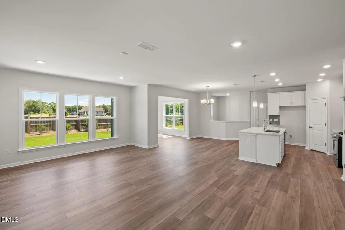Photo of 2101 Saunders Farm Drive