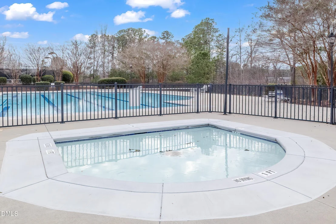 Photo of 7400 Silver View Lane