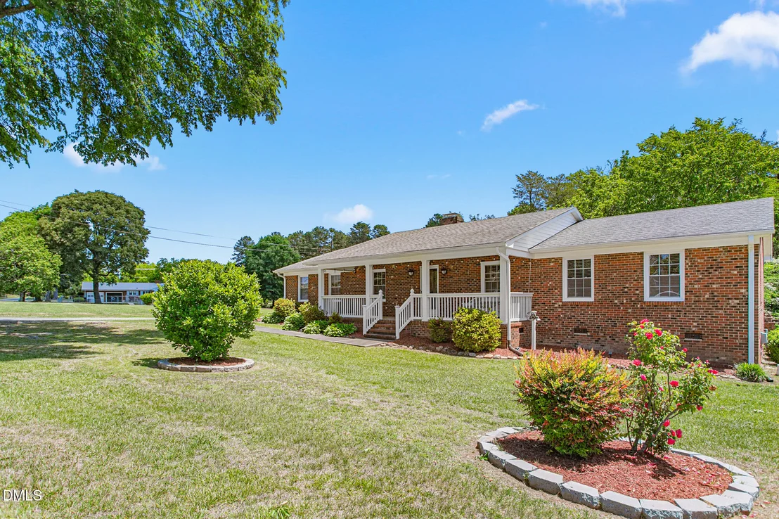 Photo of 1244 Lawndale Drive