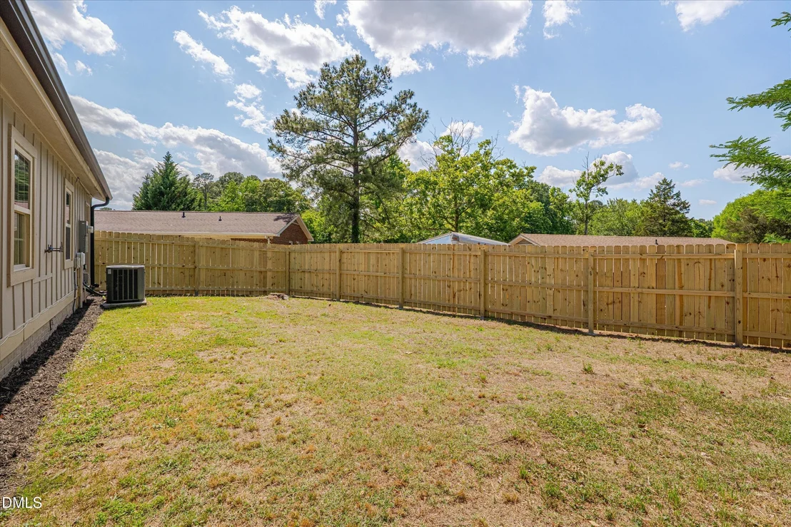Photo of 2224 Emerson Place
