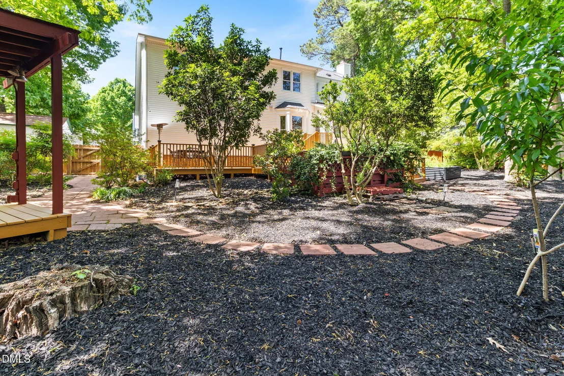 Photo of 100 Arlington Ridge
