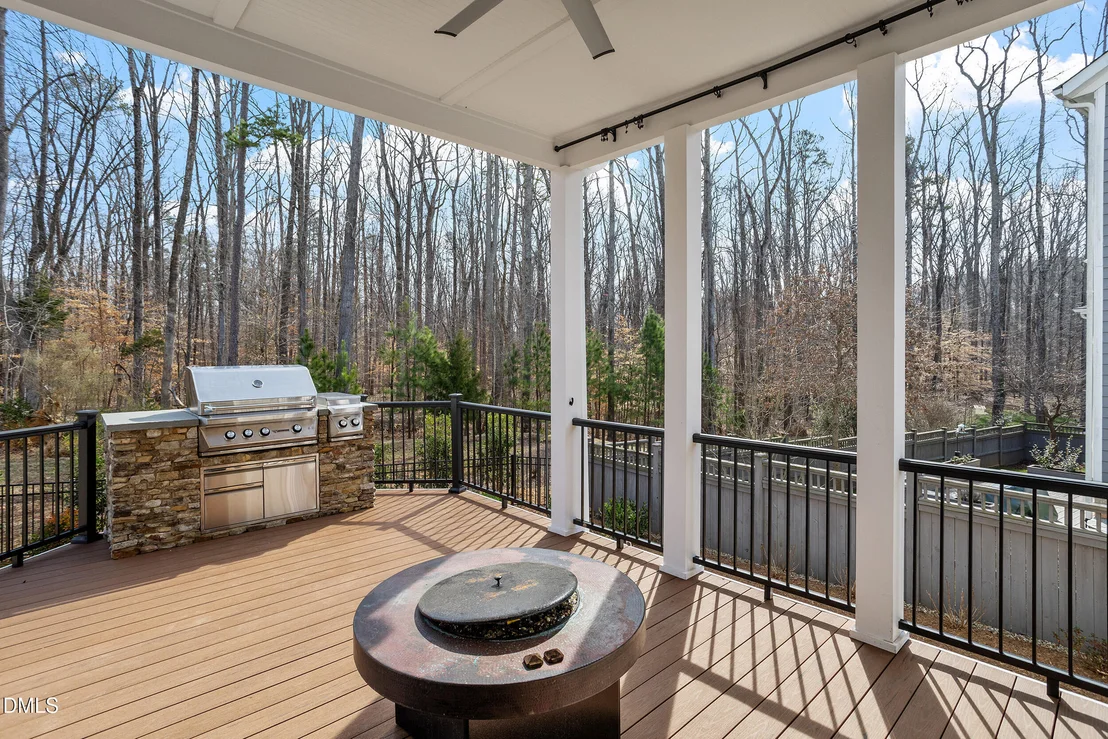 Photo of 123 Larkin Lane