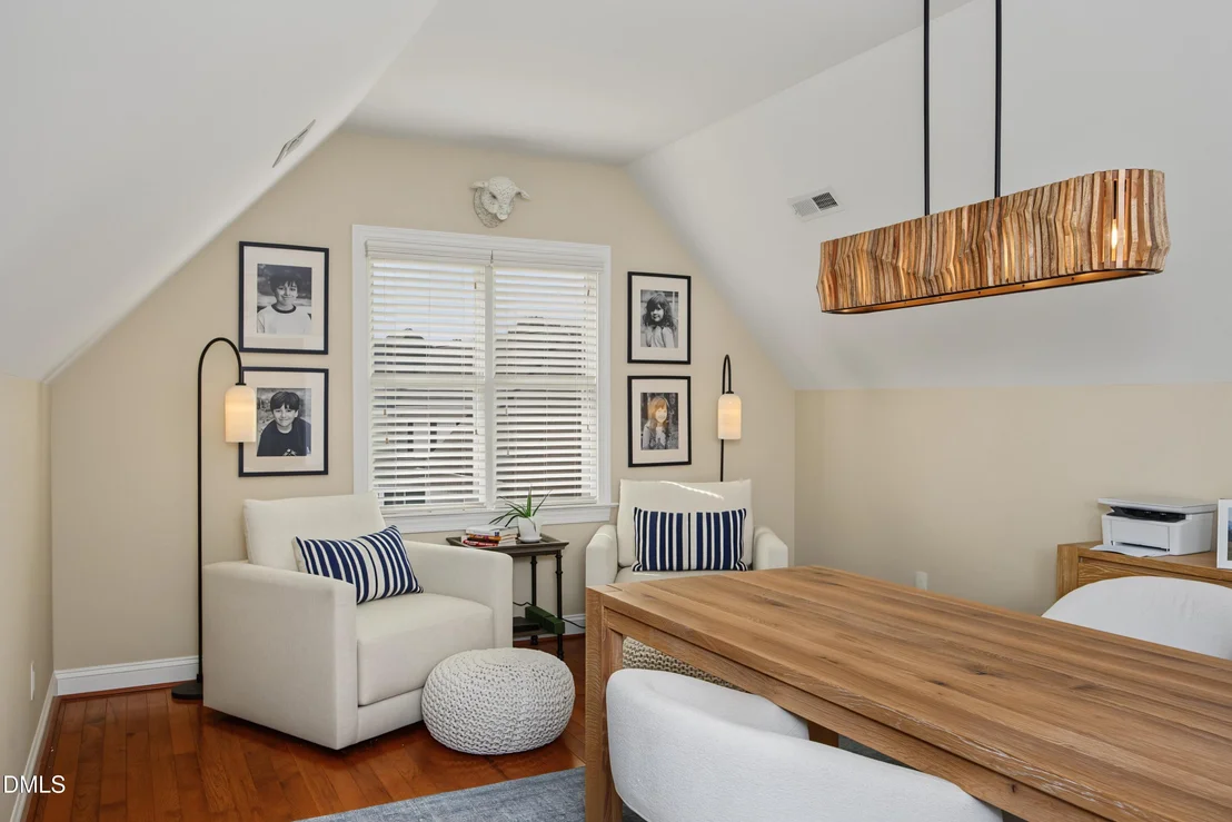 Photo of 121 Ruskin Drive